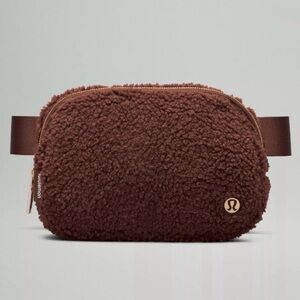 lululemon Everywhere Belt Bag 1L *Fleece BNWT